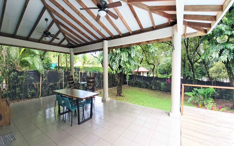 House for rent, Pavones Point, Pavones, Costa Rica, Pool, Walking distance to the beach, for rent, alquiler