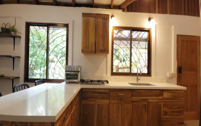 House for rent, Pavones Point, Pavones, Costa Rica, Pool, Walking distance to the beach, for rent, alquiler