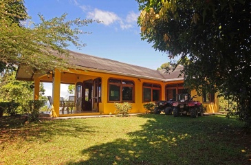Casa del sol for sale with a view of Playa Pilon in Pavones Costa Rica